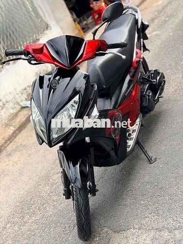 Yamaha Nouvo Đen, Đỏ