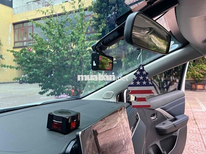Mitsubishi Xpander Cross 2024 Trắng 7 chỗ