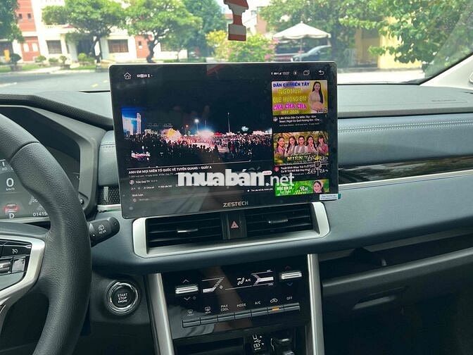 Mitsubishi Xpander Cross 2024 Trắng 7 chỗ