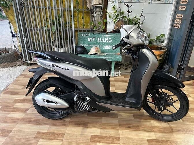 Honda SH Mode 2018 Bạc