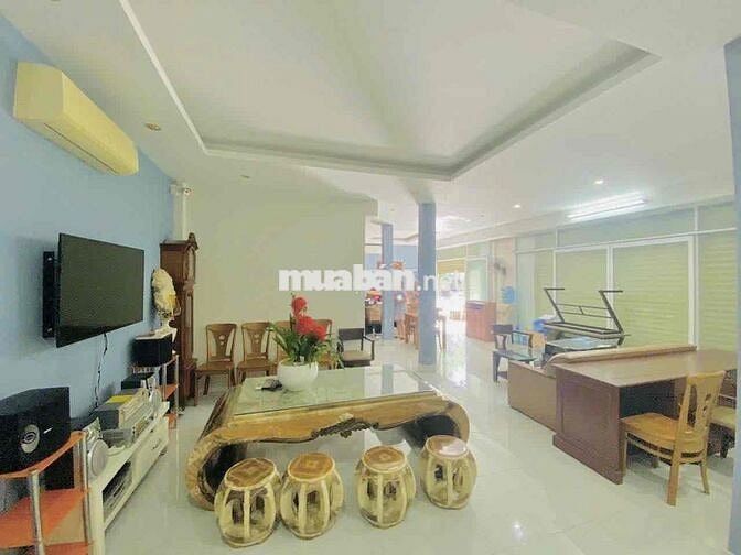 CHO THUÊ CĂN GÓC 2 MẶT TIỀN 7X12M NGAY LOTTER MARRT Q7