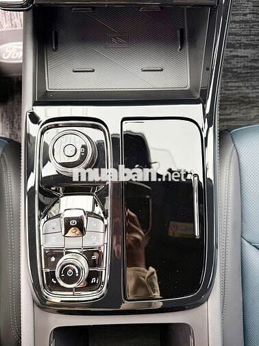 Ford Territory Titanium X - 2025