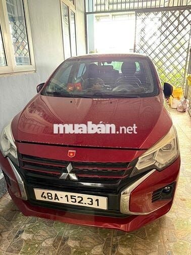 Mitsubishi Attrage 2022 CVT Premium.
