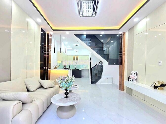 🔥🔥🔥nhà đẹp 100% 1 lầu , gần Phú Mỹ hưng quận 7🔥🔥🔥