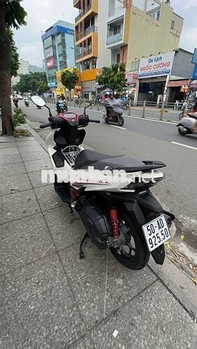 Honda Air Blade 125 2026 Trắng đỏ Mới 99%