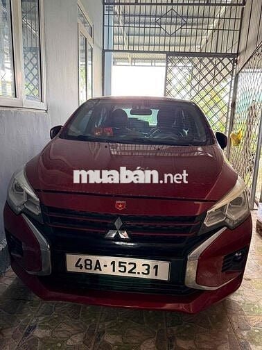 Mitsubishi Attrage 2022 CVT Premium.