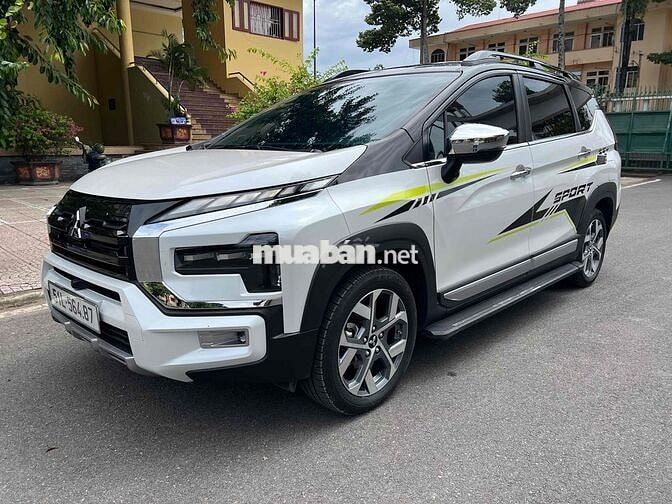 Mitsubishi Xpander Cross 2024 Trắng 7 chỗ