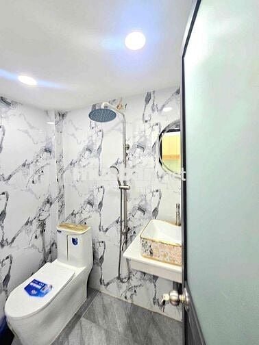 🔥🔥🔥nhà đẹp 100% 1 lầu , gần Phú Mỹ hưng quận 7🔥🔥🔥