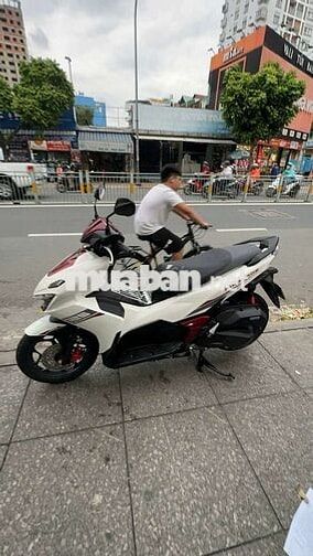 Honda Air Blade 125 2026 Trắng đỏ Mới 99%