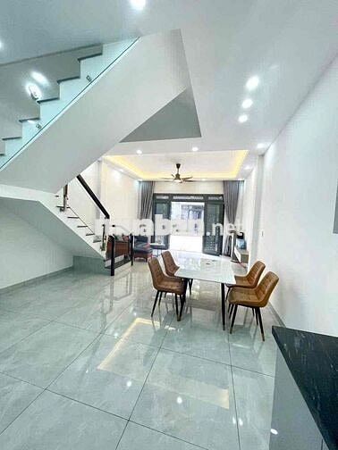 nhà 1 trệt 2 lầu đầy đủ nội thất, An Phú,Thuân An,đường 7m đậu ô tô ok