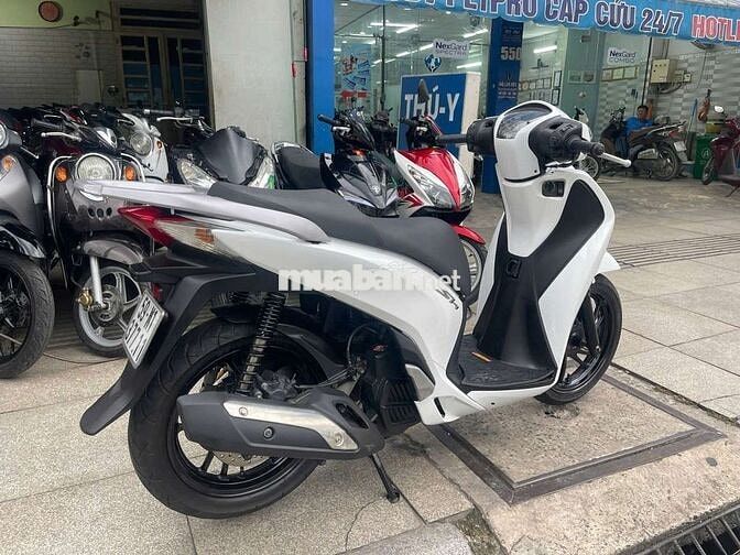 Honda SH 150 2014 Trắng Đã sử dụng