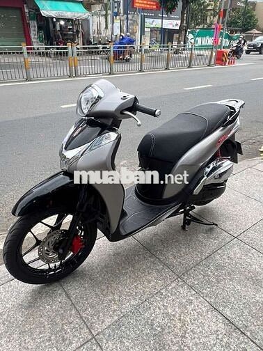 Honda SH Mode 2016 Xám đen đã sử dụng