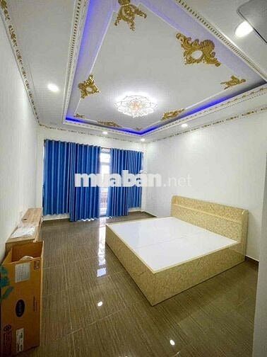 nhà 2 lầu 1 trệt Bình Chuẩn,Thuận An,có nội thất,đường 7m đậu ô tô ok