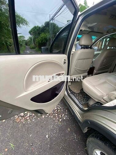 Mitsubishi Zinger 8 chỗ số sàn Vàng cát