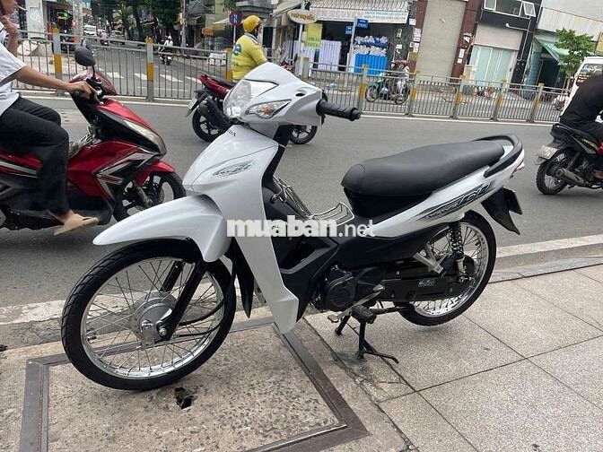 Honda Wave A 2025 Trắng Mới 99%