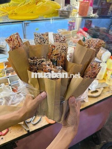 Tuyển nhân viên phụ quán