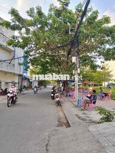 Nhà đẹp- thang máy-gần quận 7 vừa ở vừa kinh doanh