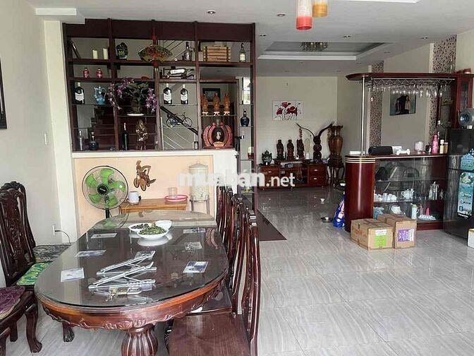 Nhà Đặng Thùy Trâm 6x22m, Full Nội Thất, 5PN, Chỉ 38 Triệu/Tháng