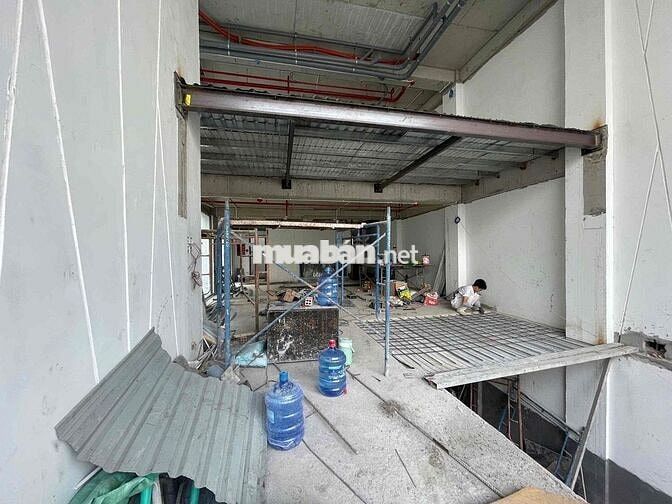 MẶT BẰNG KINH DOANH ĐA NGÀNH NGHỀ, 1 TRỆT 1 LẦU 200M2 NGAY SÁT UFM Q7