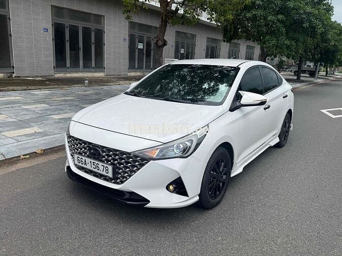 Hyundai Accent 2021 Số sàn Trắng 82000 km