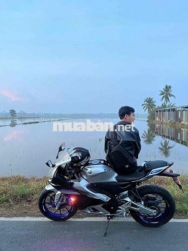 Yamaha R15 V4m 2023 phiên bản đặc biệt Bạc