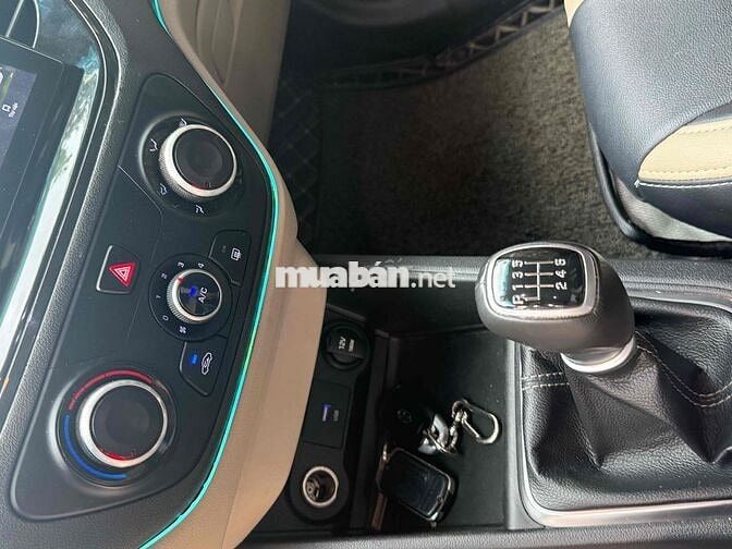 Hyundai Accent 2021 Số sàn Trắng 82000 km