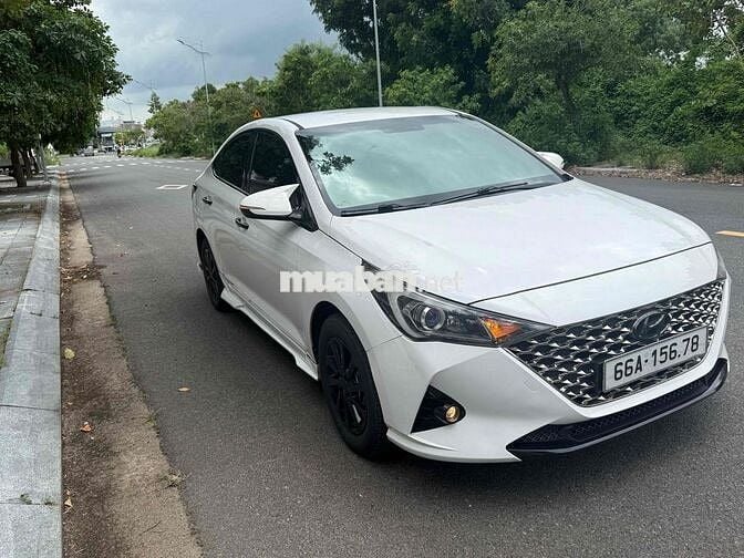 Hyundai Accent 2021 Số sàn Trắng 82000 km