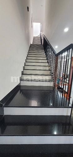NHÀ ĐẸP – GIÁ TỐT- CHÍNH CHỦ CẦN BÁN NHÀ Tại  Phường Hòa Hiệp Nam, Q.L