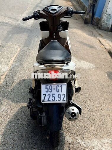 Yamaha Luvias GTX Trắng, Nâu