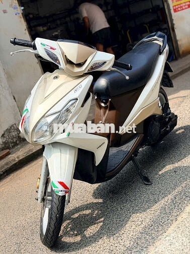 Yamaha Luvias GTX Trắng, Nâu