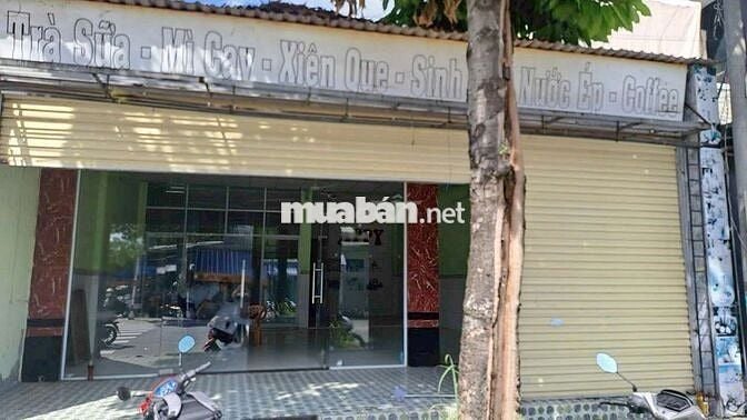 Mặt tiền kinh doanh hoặc nhà ở