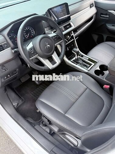 Mitsubishi Xpander Premium 1.5AT 2025 Trắng