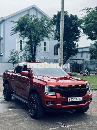 Ford Ranger Xls 2024 1 cầu AT Đỏ 6 vạn
