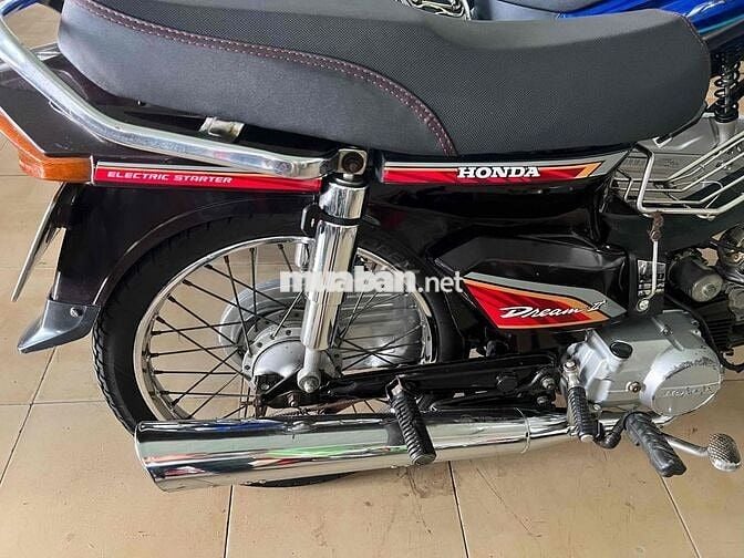 Honda Dream 2024 màu Đen