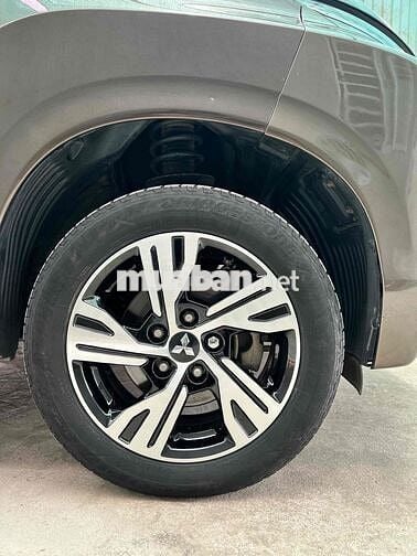 Mitsubishi Xpander số sàn 2021