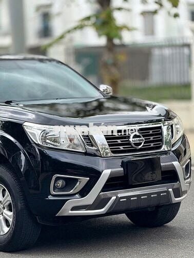 Nissan Navara EL 2019 2.5L 4x2 AT Đen