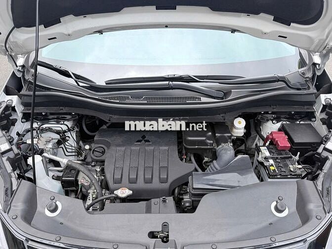 Mitsubishi Xpander Premium 1.5AT 2025 Trắng