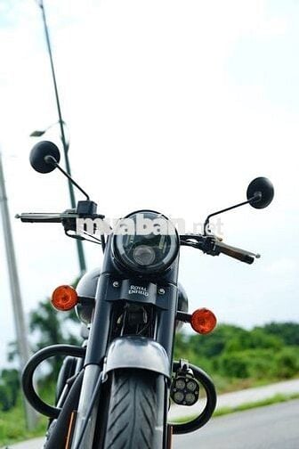 Royal Enfield Classic 500