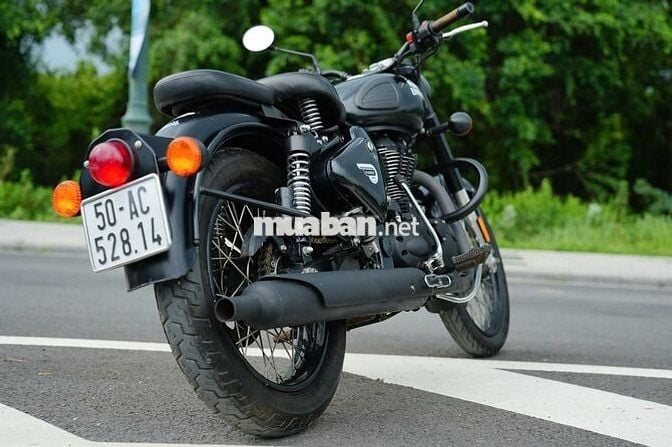 Royal Enfield Classic 500