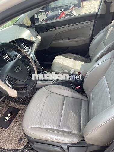 Hyundai Elantra 1.6 AT 2016 Trắng Tự động