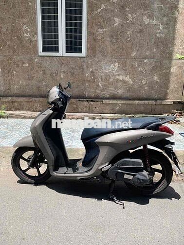 Yamaha Janus 2018 Đặc biệt Smartkey Xám
