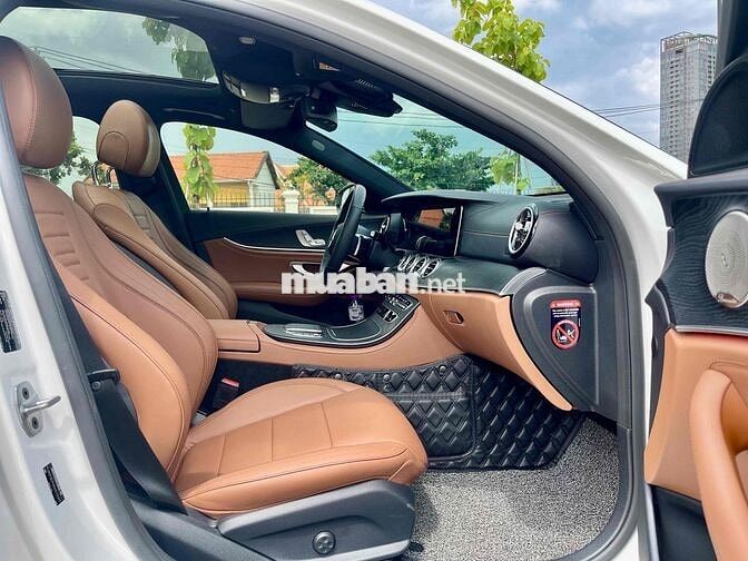 Mercedes-Benz E300 AMG 2022 Trắng 43.000 km