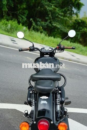 Royal Enfield Classic 500