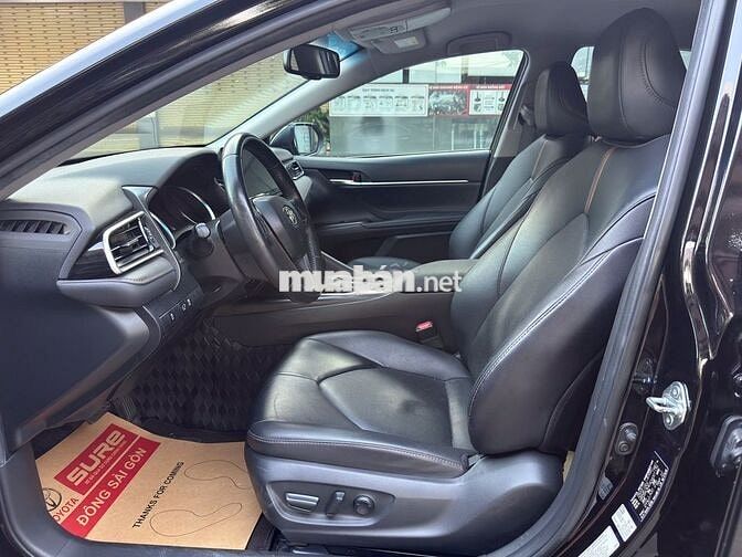 Toyota Camry 2.0G 2022 Đen 31.000 km