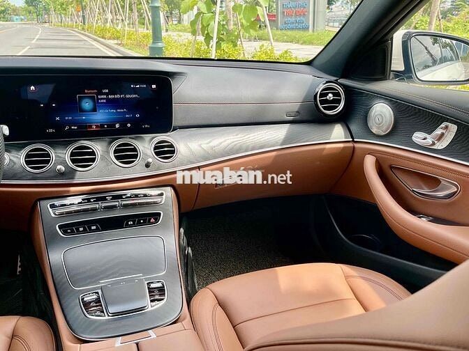 Mercedes-Benz E300 AMG 2022 Trắng 43.000 km