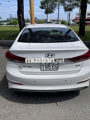 Hyundai Elantra 1.6 AT 2016 Trắng Tự động