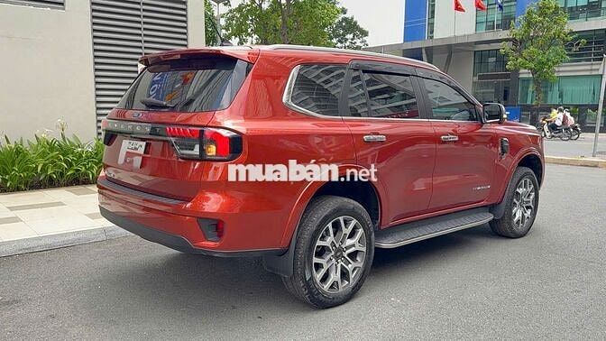 Ford Everest Titanium 2023 Đỏ 3429 KM