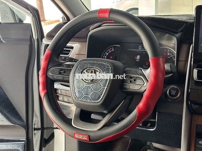 Toyota Innova Cross V 2025 Trắng 20.000 km