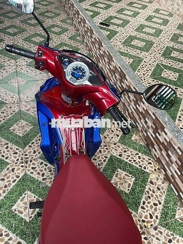 Honda Wave i 125 2024 Xanh Đỏ 10 ngàn km