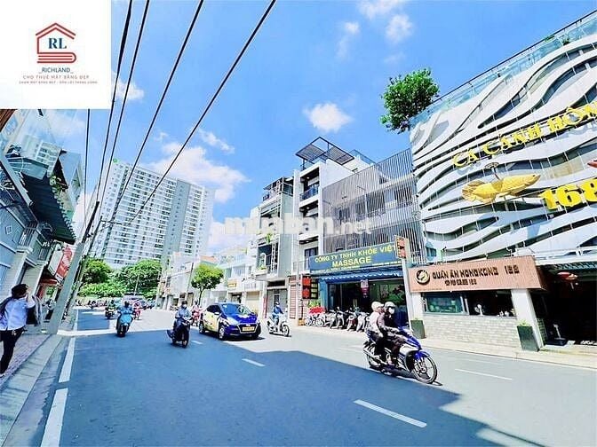 Cho Thuê Nhà GÓC 2 Mặt Tiền Đào Duy Anh, Phường 09, Quận Phú Nhuận